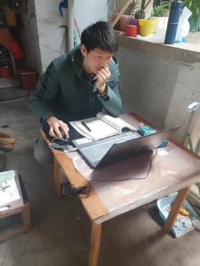 4班 向鑫(1)